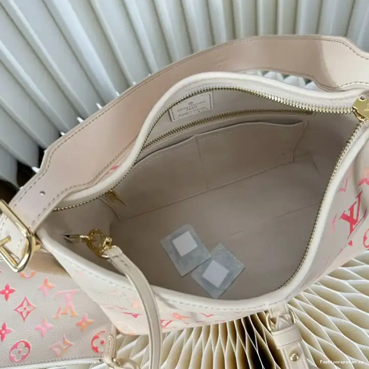 Fashionreps 2407YZ0226 LV Bags 0608